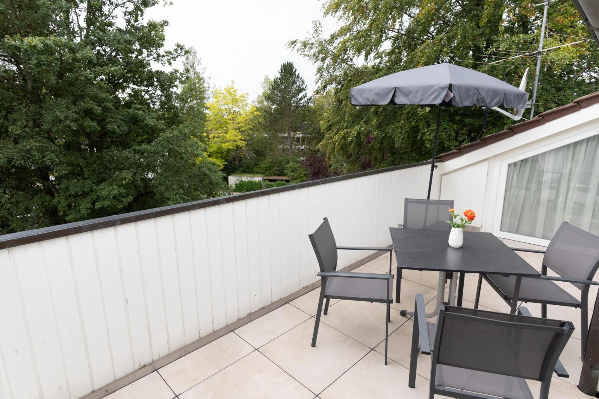 Kapfwald Appartements บัดเดอร์ไฮม์ ภายนอก รูปภาพ